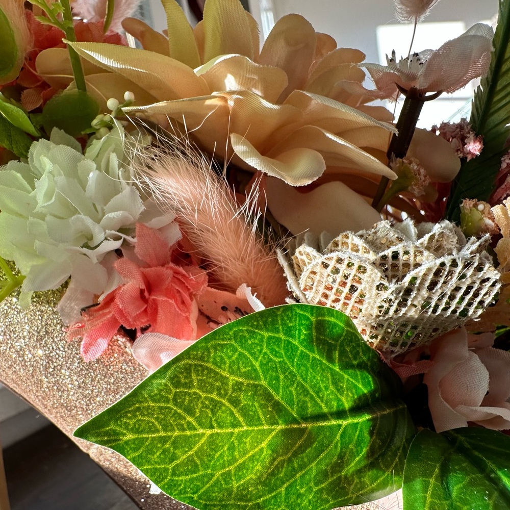 Gold Stiletto with Floral Arrangement - Picture 7 of 9